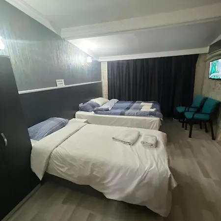 Hostel Glass Oldcity *